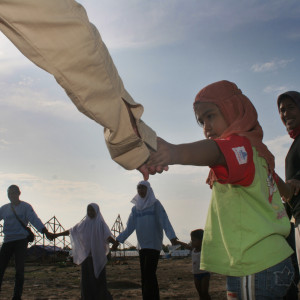 Indonesia Tsunami 1year Cameron Burnell 5